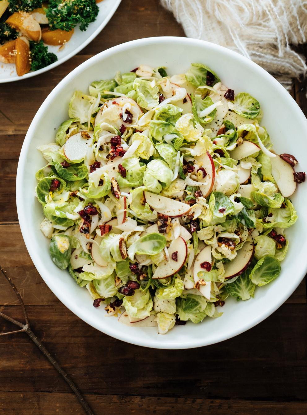 Salade De Choux De Bruxelles Et Dendives RICARDO