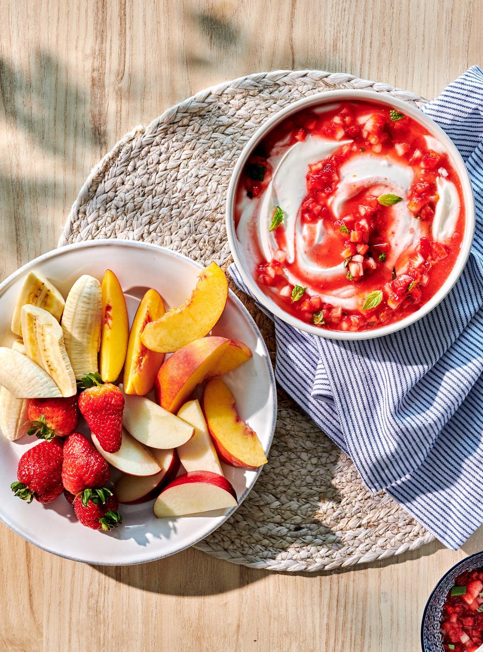 Trempette De Yogourt Grec Fa On Shortcake Aux Fraises Ricardo