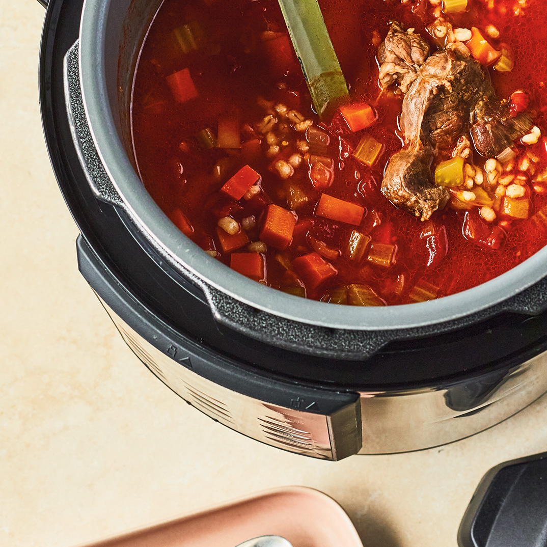 Soupe au boeuf et à à l’autocuiseur RICARDO