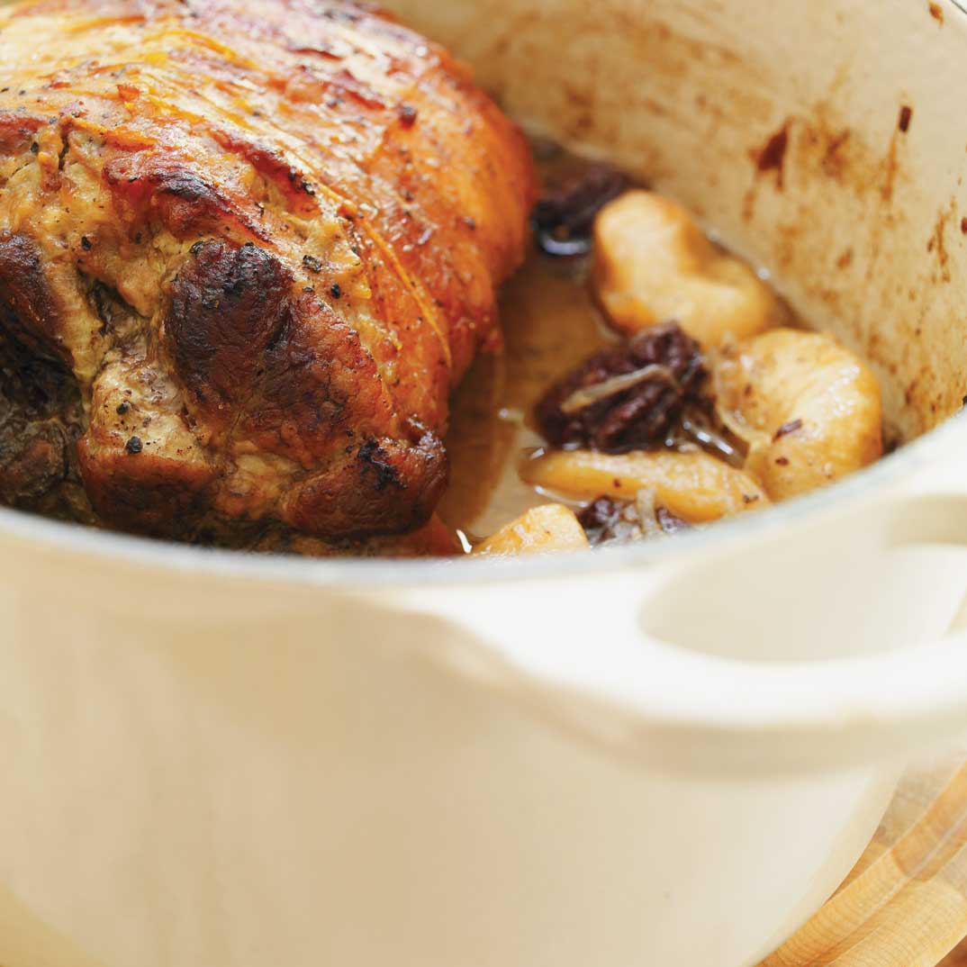 Braisé de porc et boudin aux pommes | RICARDO