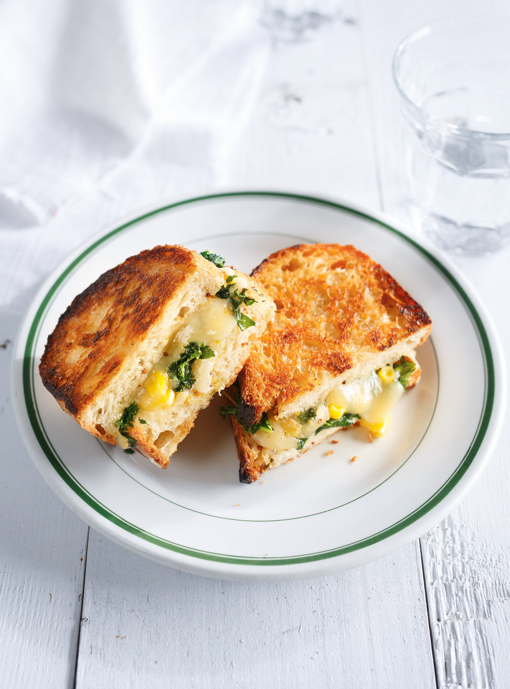 Grilled cheese au kale