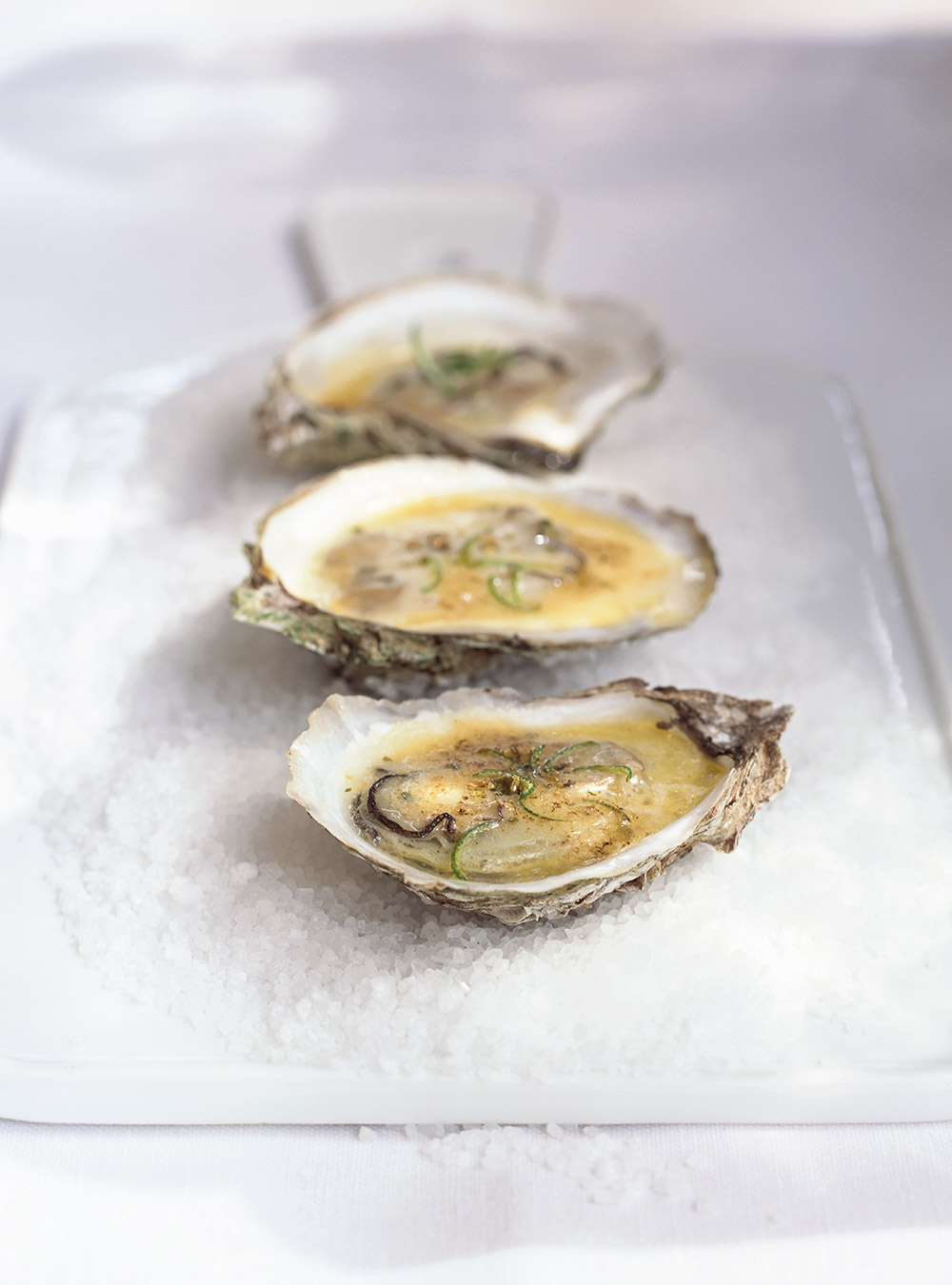 Oysters with Fresh Lime 