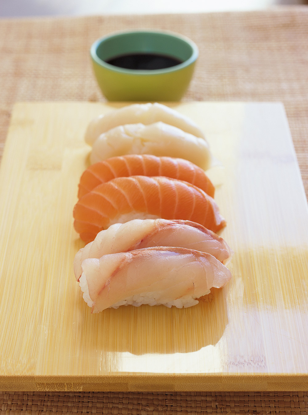 Nigiri sushi au saumon