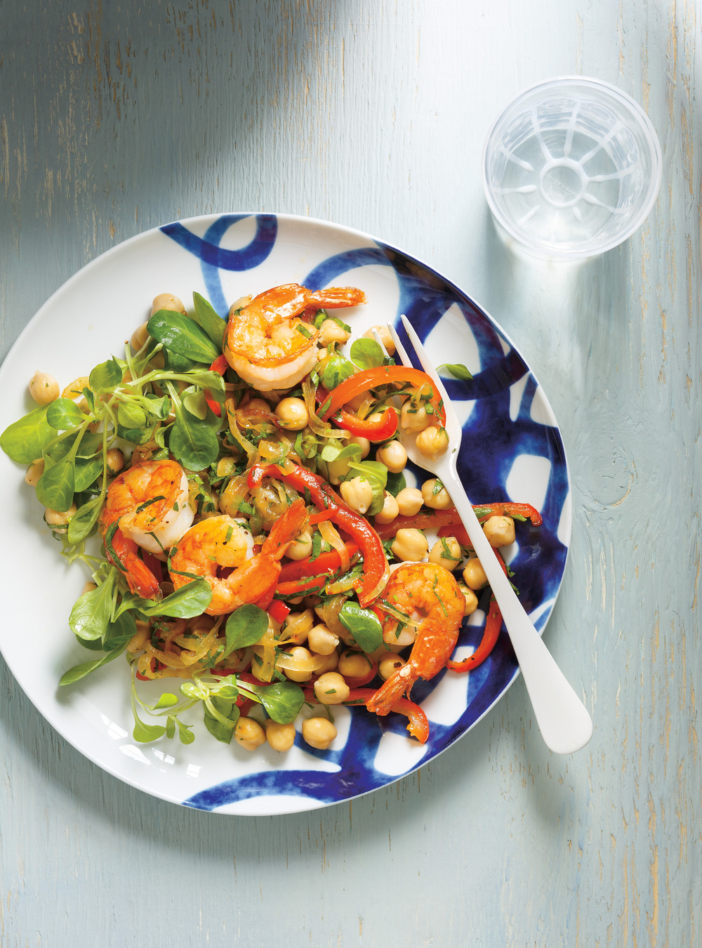 Chickpea, Shrimp, Bell Pepper and Parsley Salad