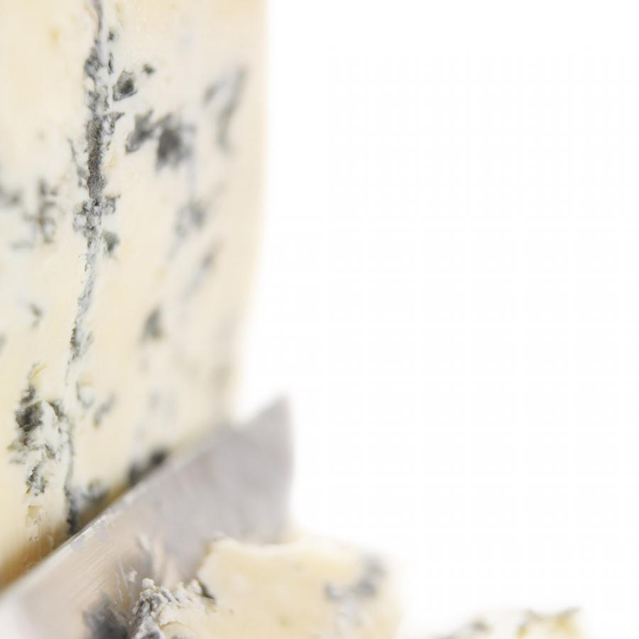 Port Wine Soaked Blue Cheese -image