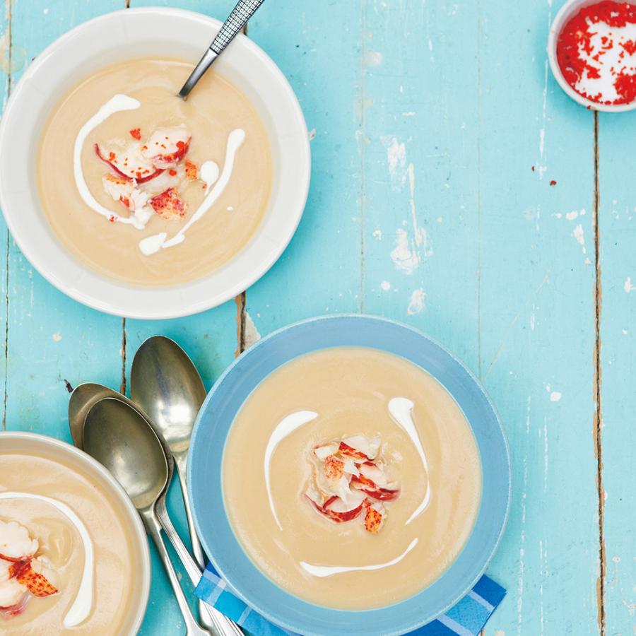 Cream of Cauliflower and Lobster Soup