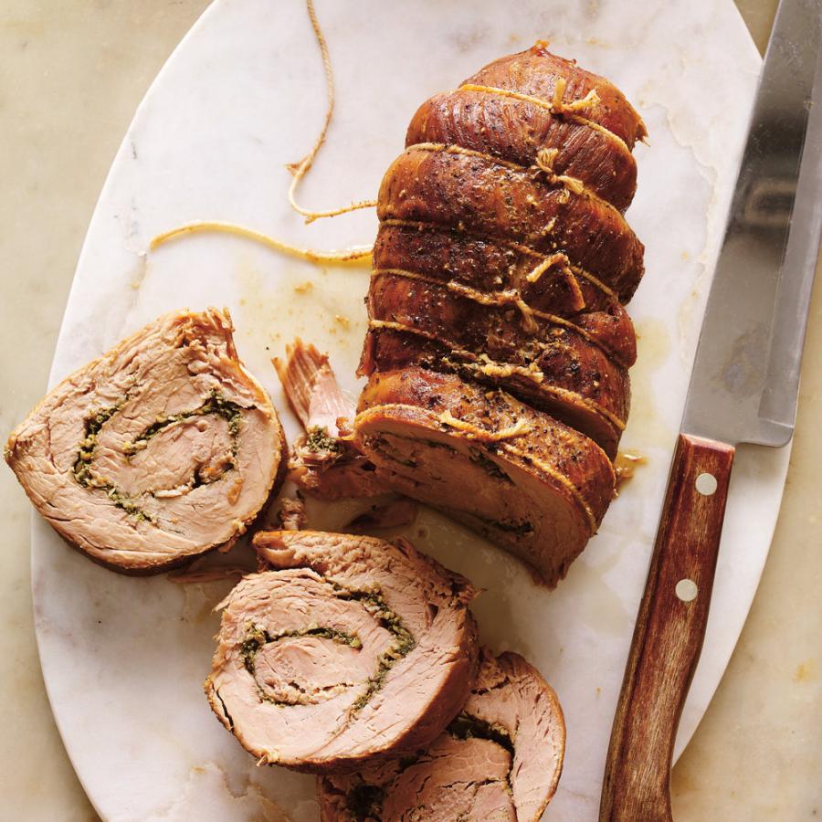 Rôti de veau roulé aux herbes et au piment fort