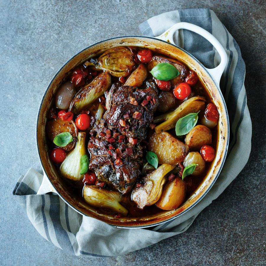 Épaule de veau au pesto de bette à carde et légumes braisés