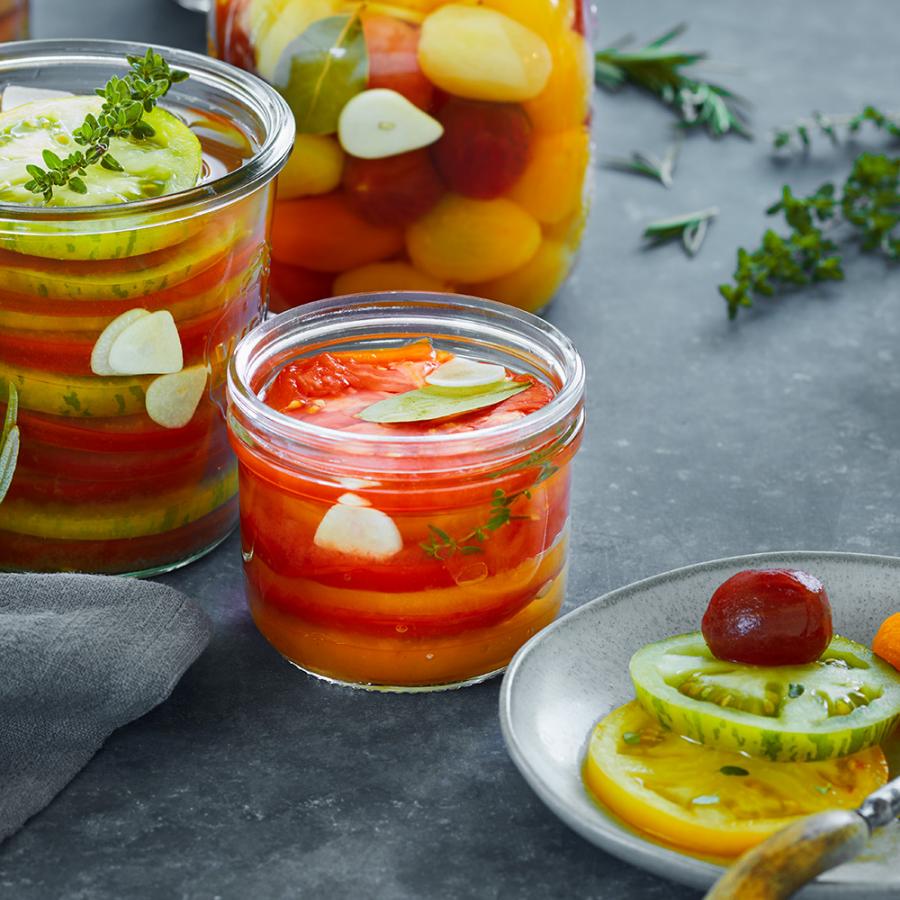 Tomates marinées