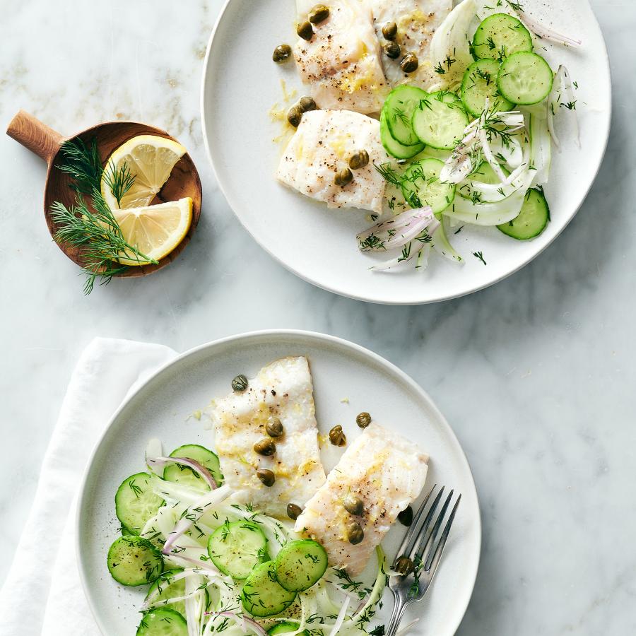 Aiglefin au citron et aux câpres, salade de fenouil et de concombres-image