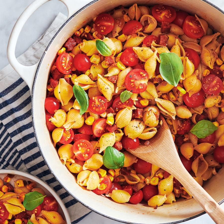 Coquilles au chorizo, aux tomates cerises et au maïs-image