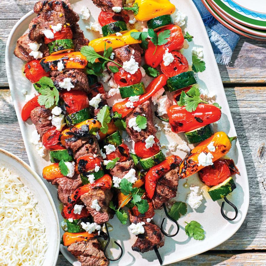 Brochettes de filet de veau et de légumes