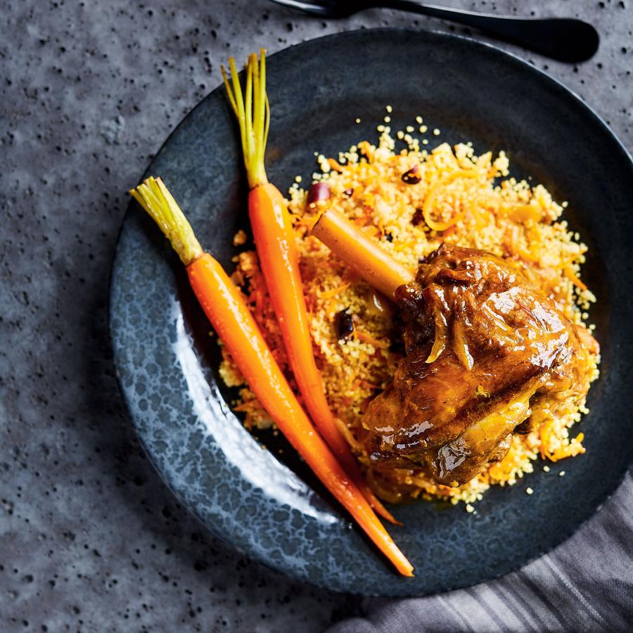 Jarrets d'agneau aux épices et au jus de carottes