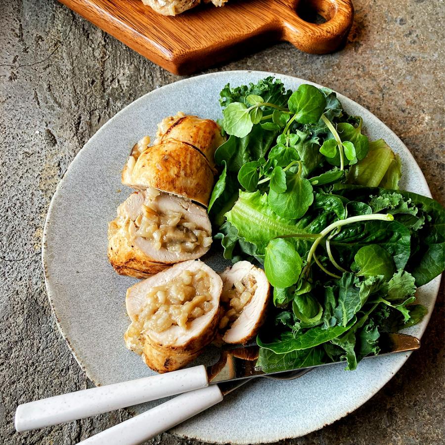 Poitrines de poulet farcies au risotto