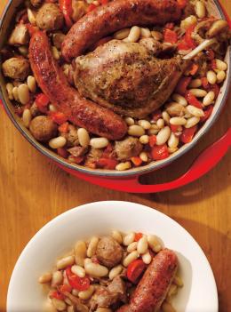 Cassoulet au ragoût de boulettes et de pattes de cochon