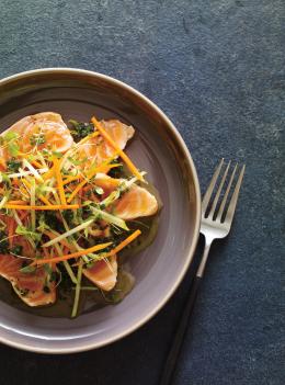 Tataki de saumon à la lime et à la clémentine