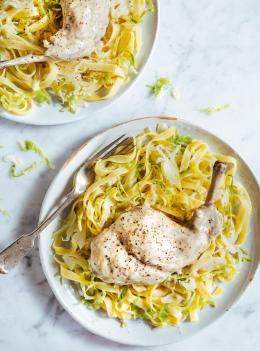 Tagliatelles aux choux de Bruxelles
