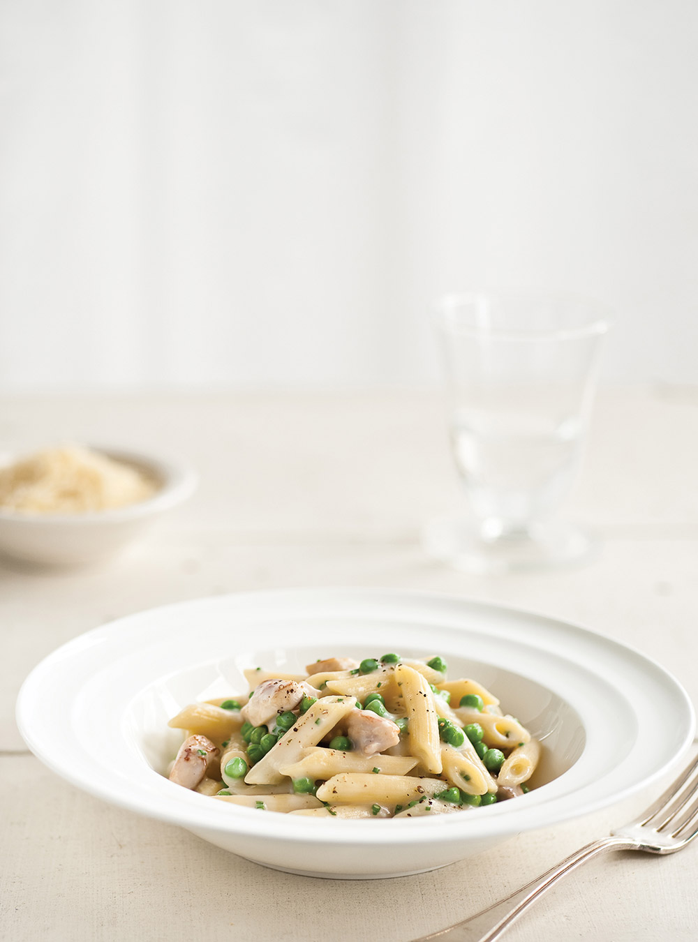 Penne with Chicken and Gruyère Cheese Sauce | RICARDO