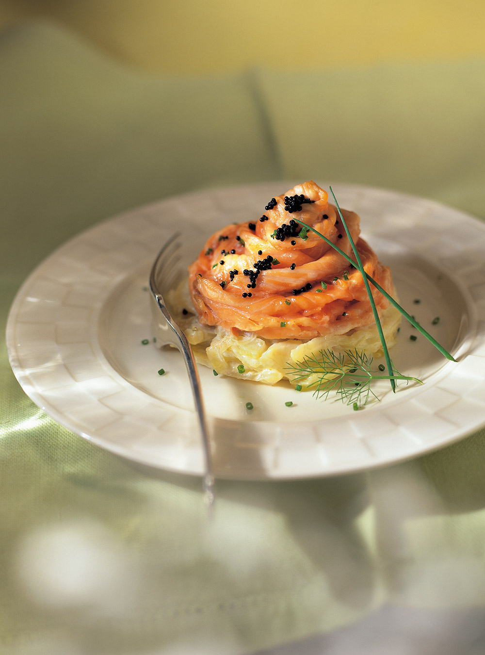 Salmon Rosettes with Fennel in Cream Sauce