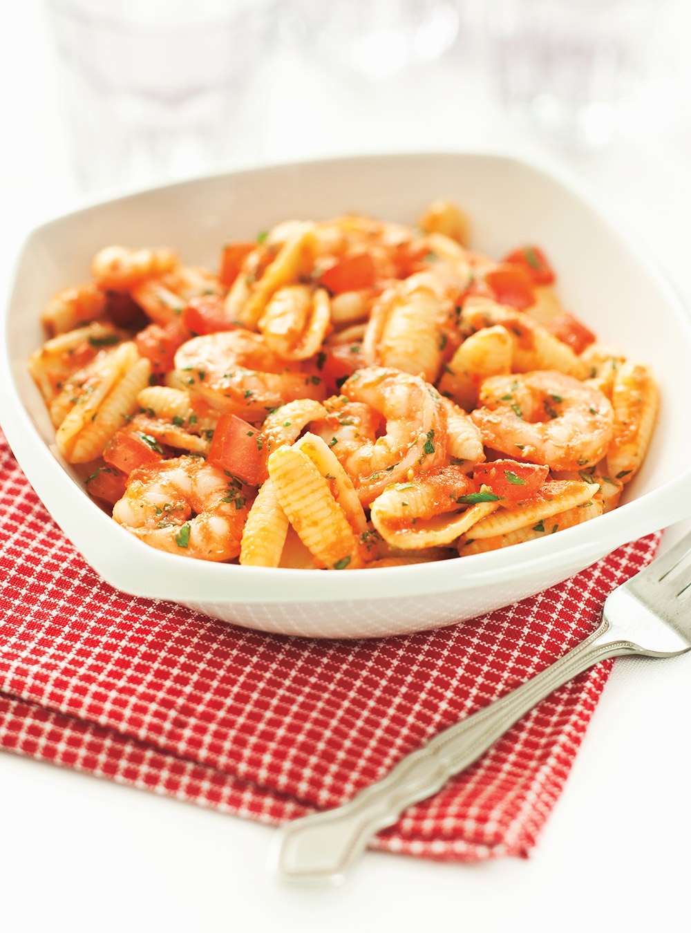 Tomato and Shrimp Pasta 