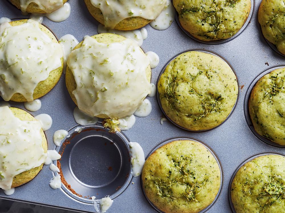 Apuweiser-riche - muffin Tiffany Azure | These Zucchini Bread Muffins are so moist