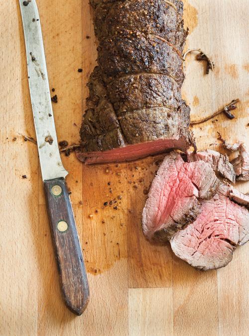 Roasted Beef Tenderloin With Caramelized Onions
