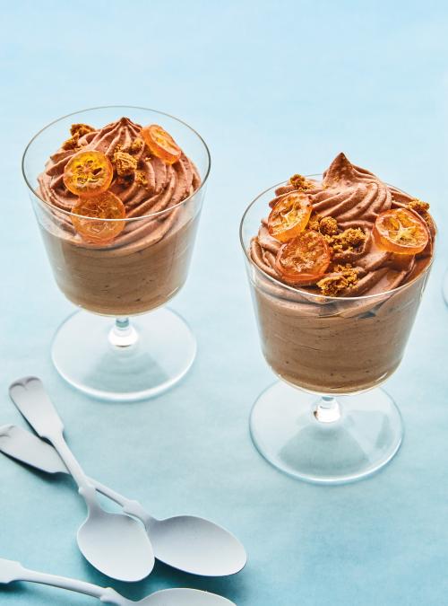 Chocolate-Ginger Mousse with Vanilla-Candied Kumquats | RICARDO
