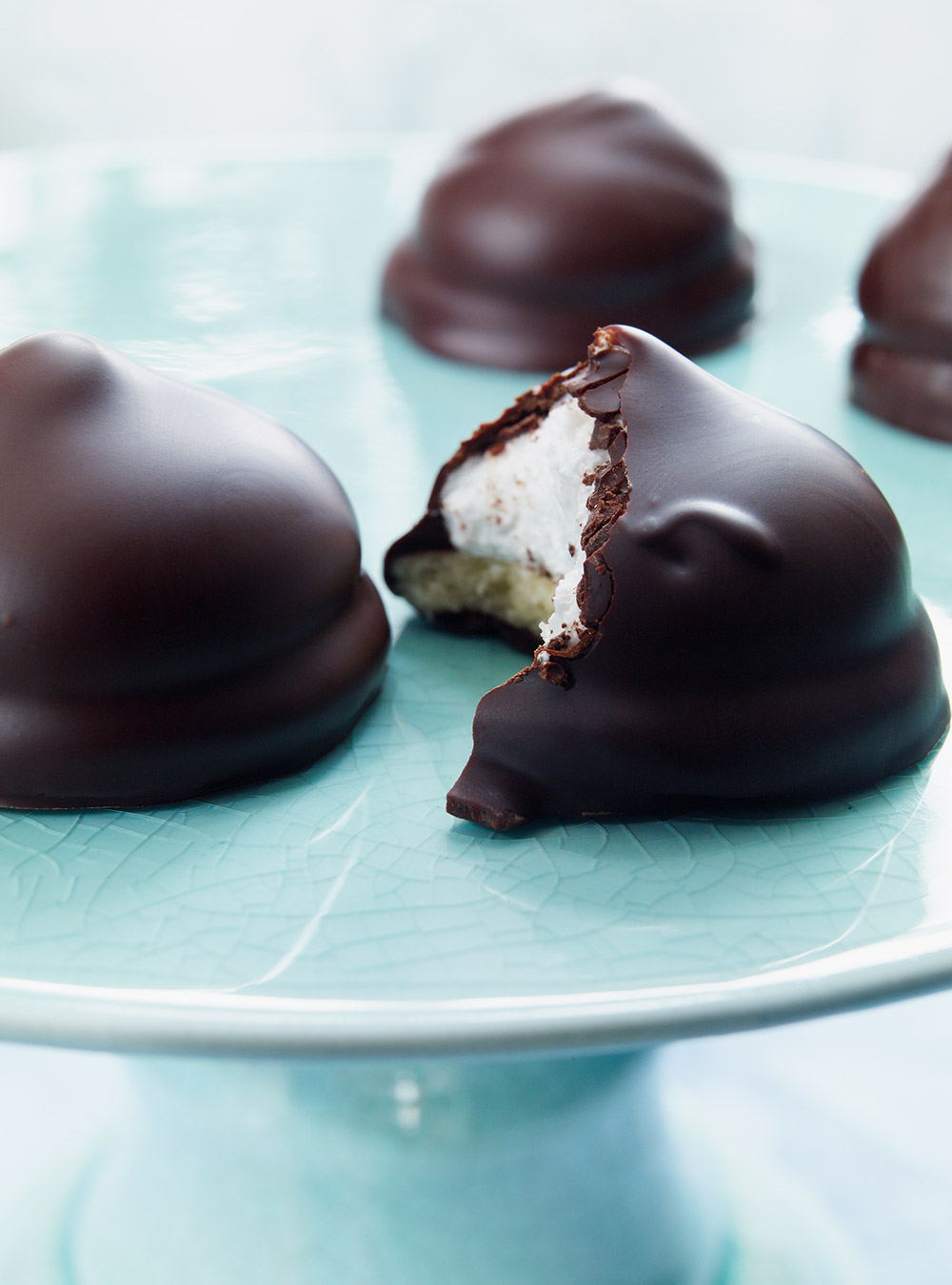 Homemade Chocolate-Coated Marshmallow Cookies