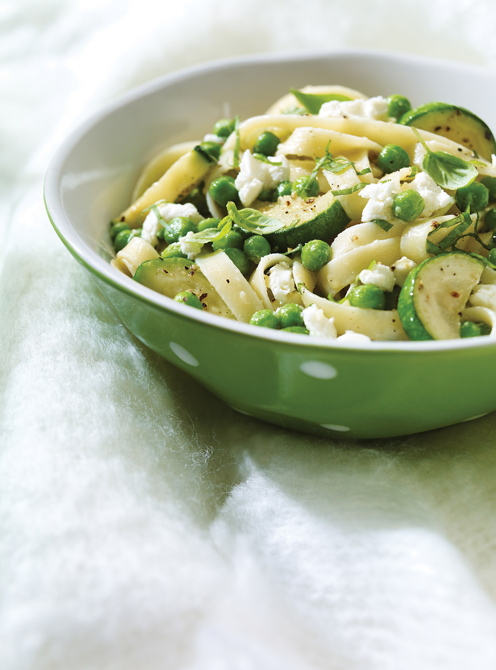 Fettuccine with Peas, Zucchini and Goat Cheese
