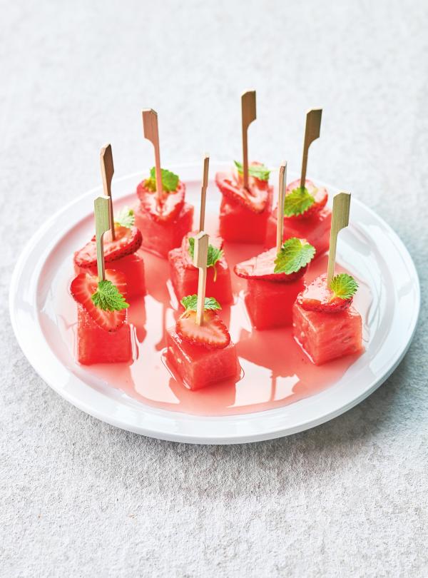 Bouchées de melon d’eau mariné à la fraise Ricardo