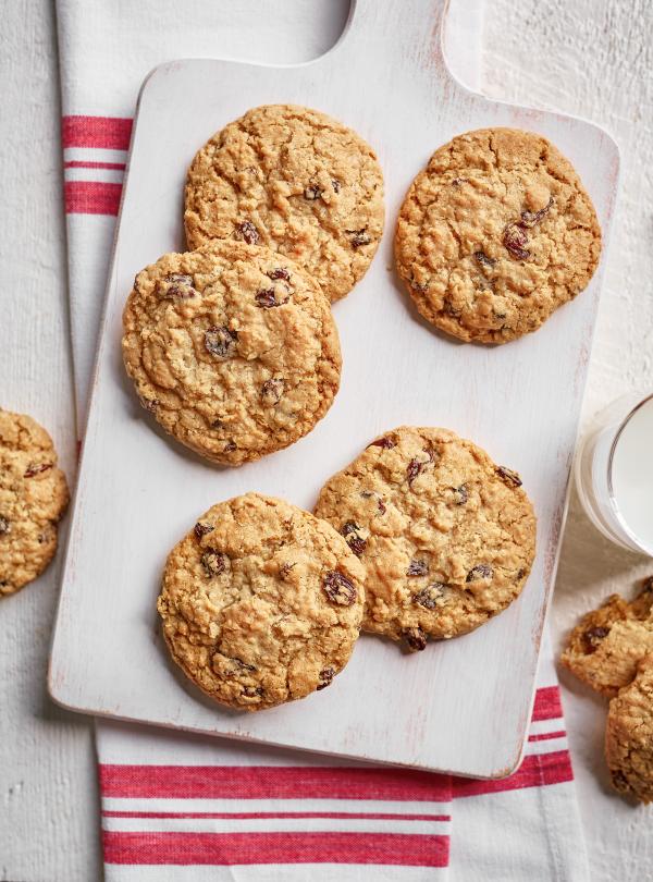 Biscuits à L’avoine Et Aux Raisins | Ricardo