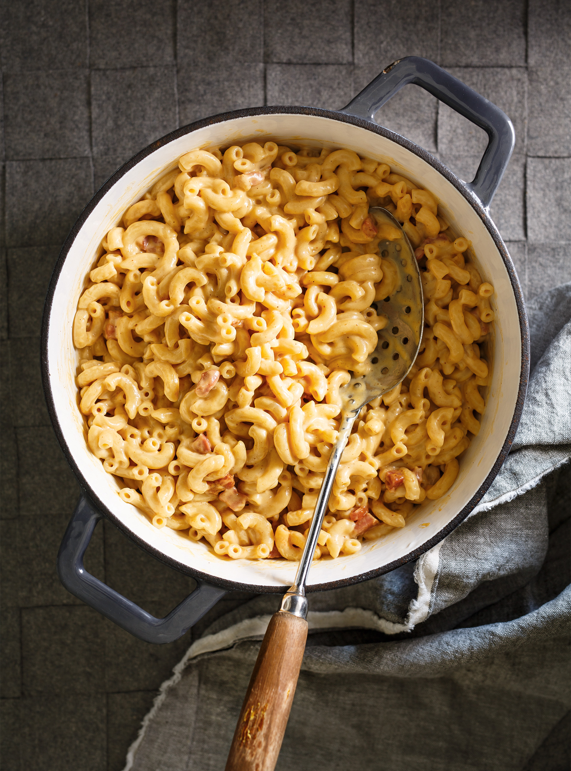 macaroni in a pot