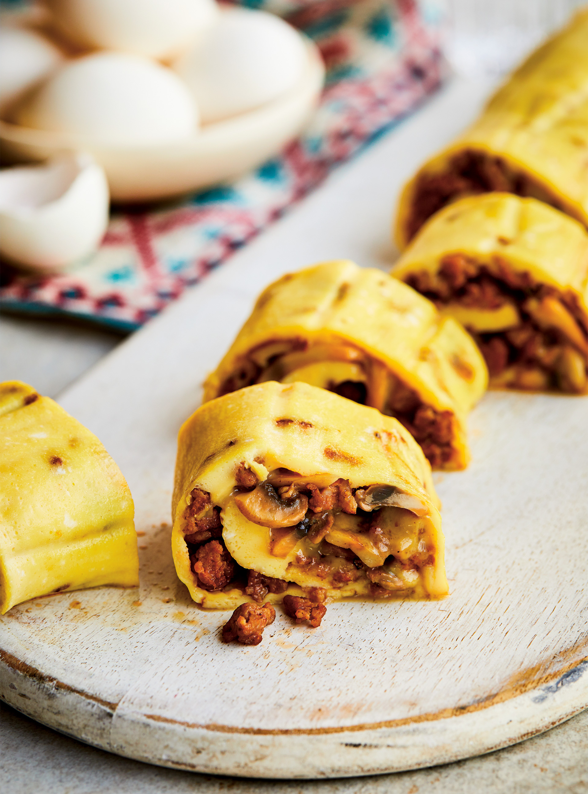 Rolled Sausage and Mushroom Omelette