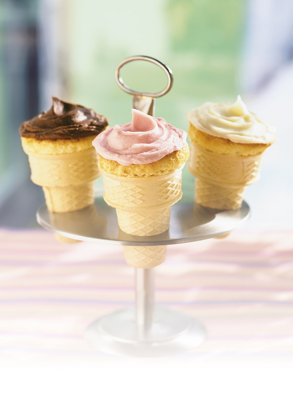 Frosted “Ice Cream” Cones