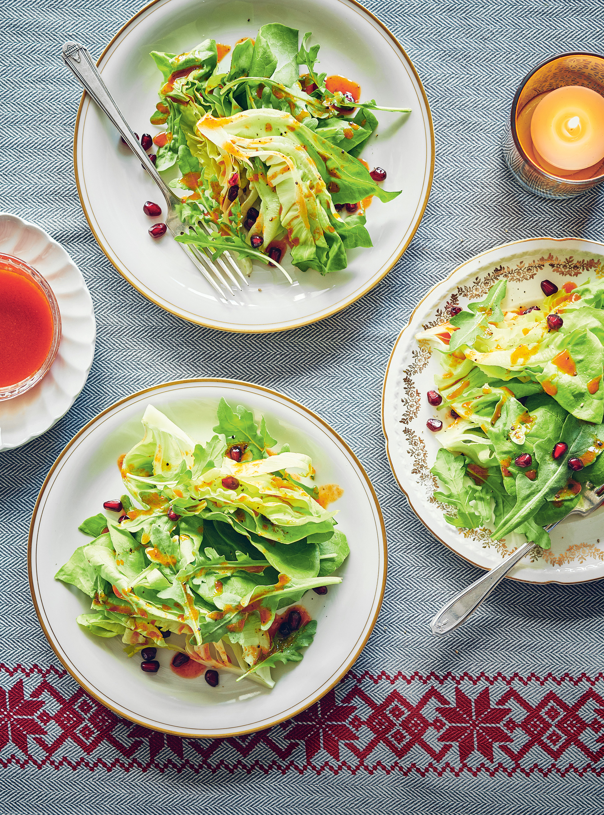 Green Salad with Honey and Spice Dressing