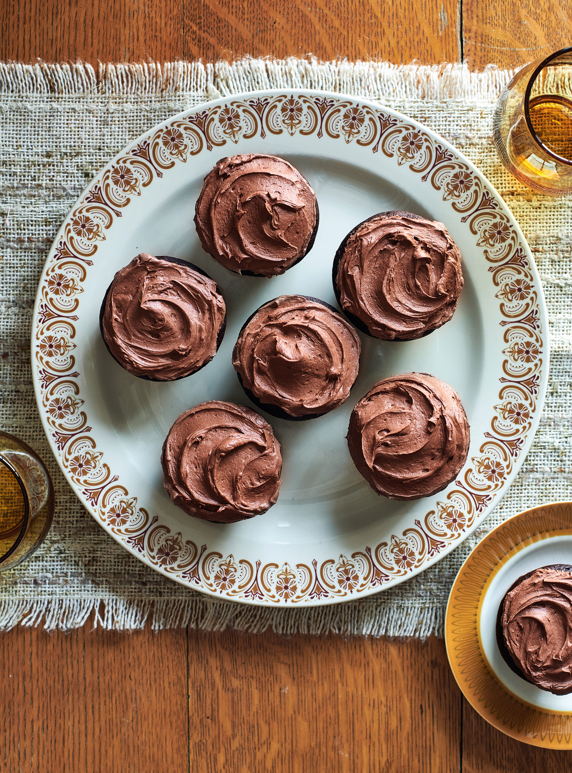 Chocolate Mayonnaise Cupcakes