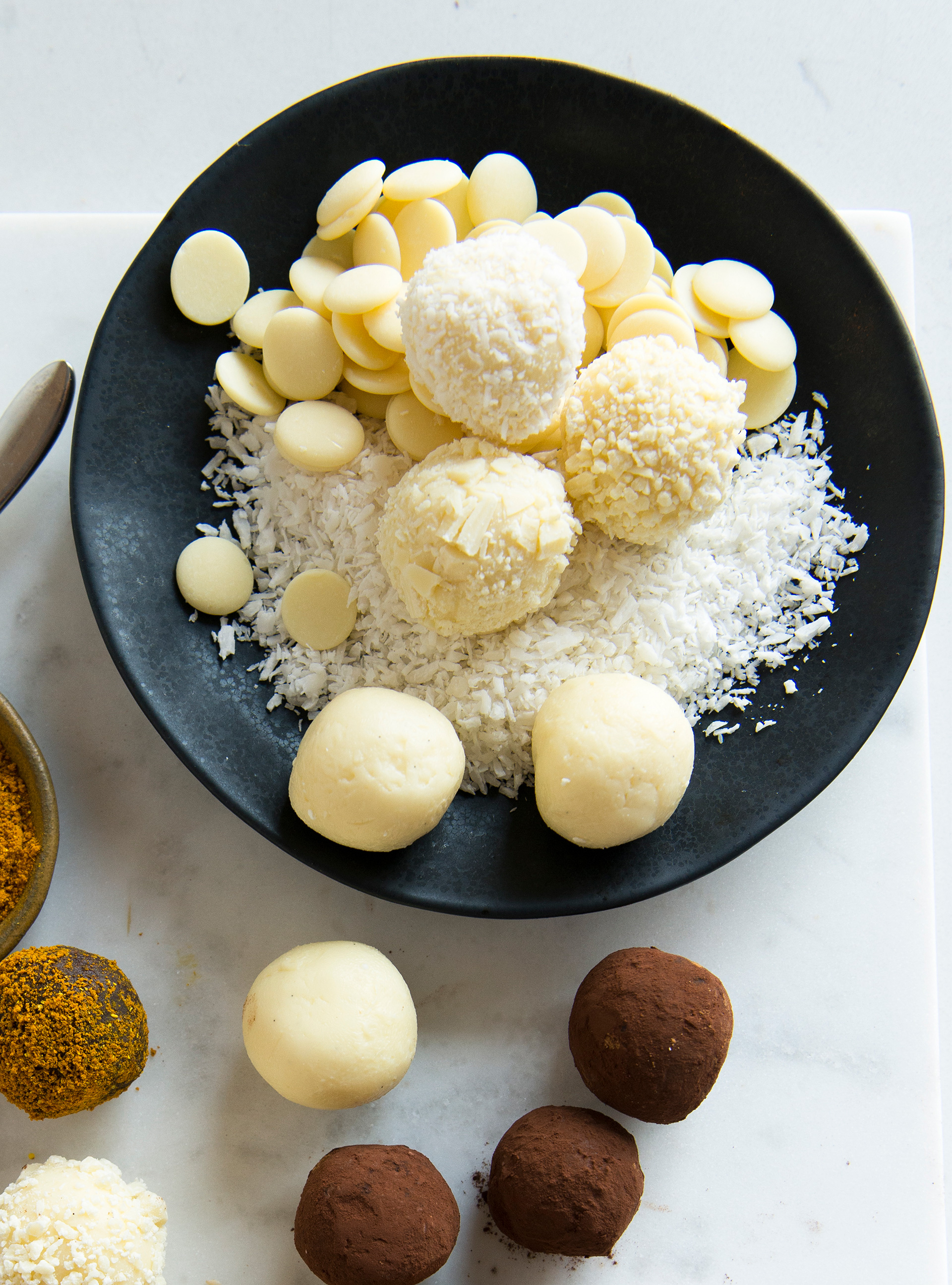 Snowballs (White Chocolate and Coconut Truffles)