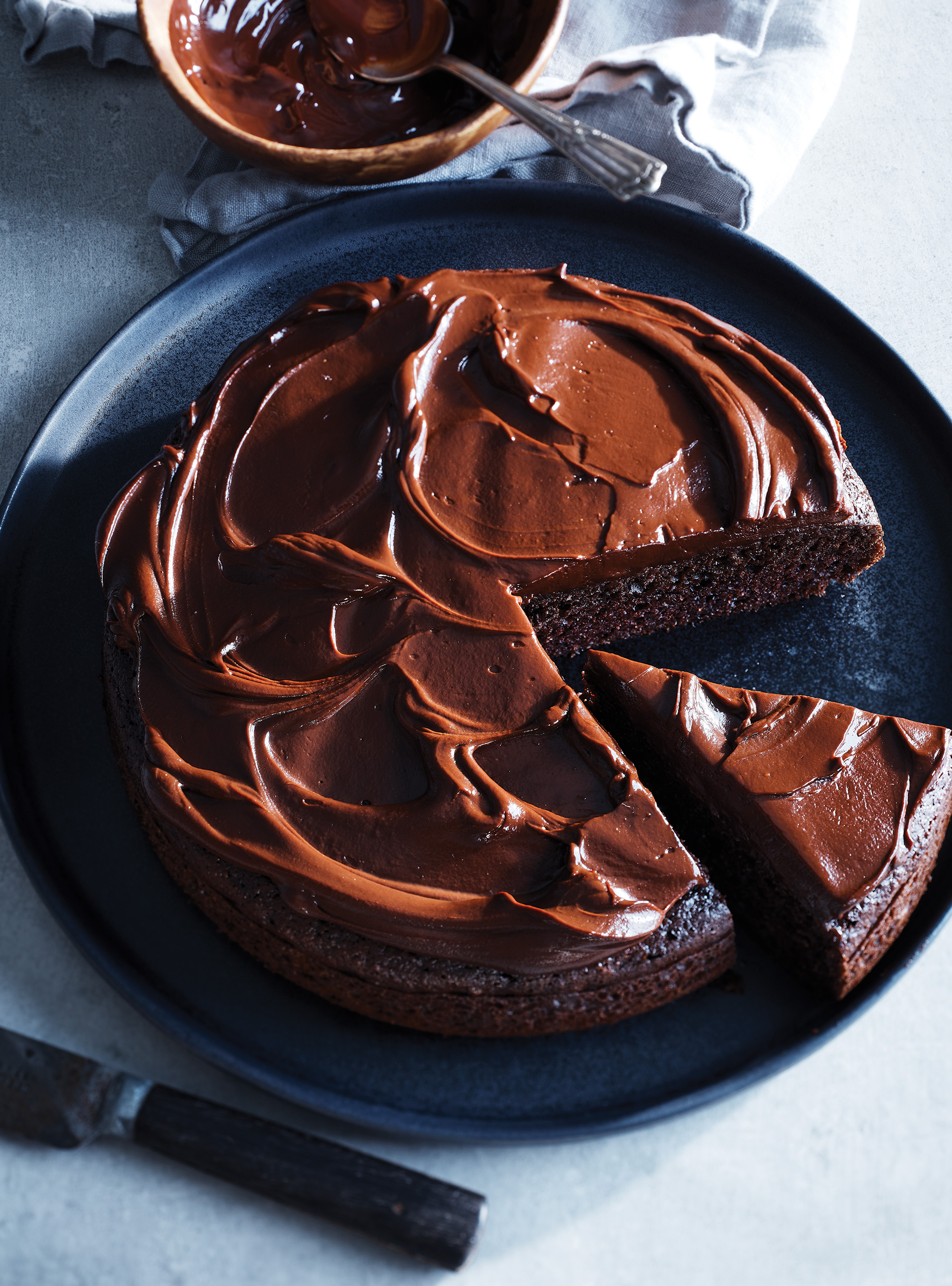 Gâteau au chocolat noir foncé