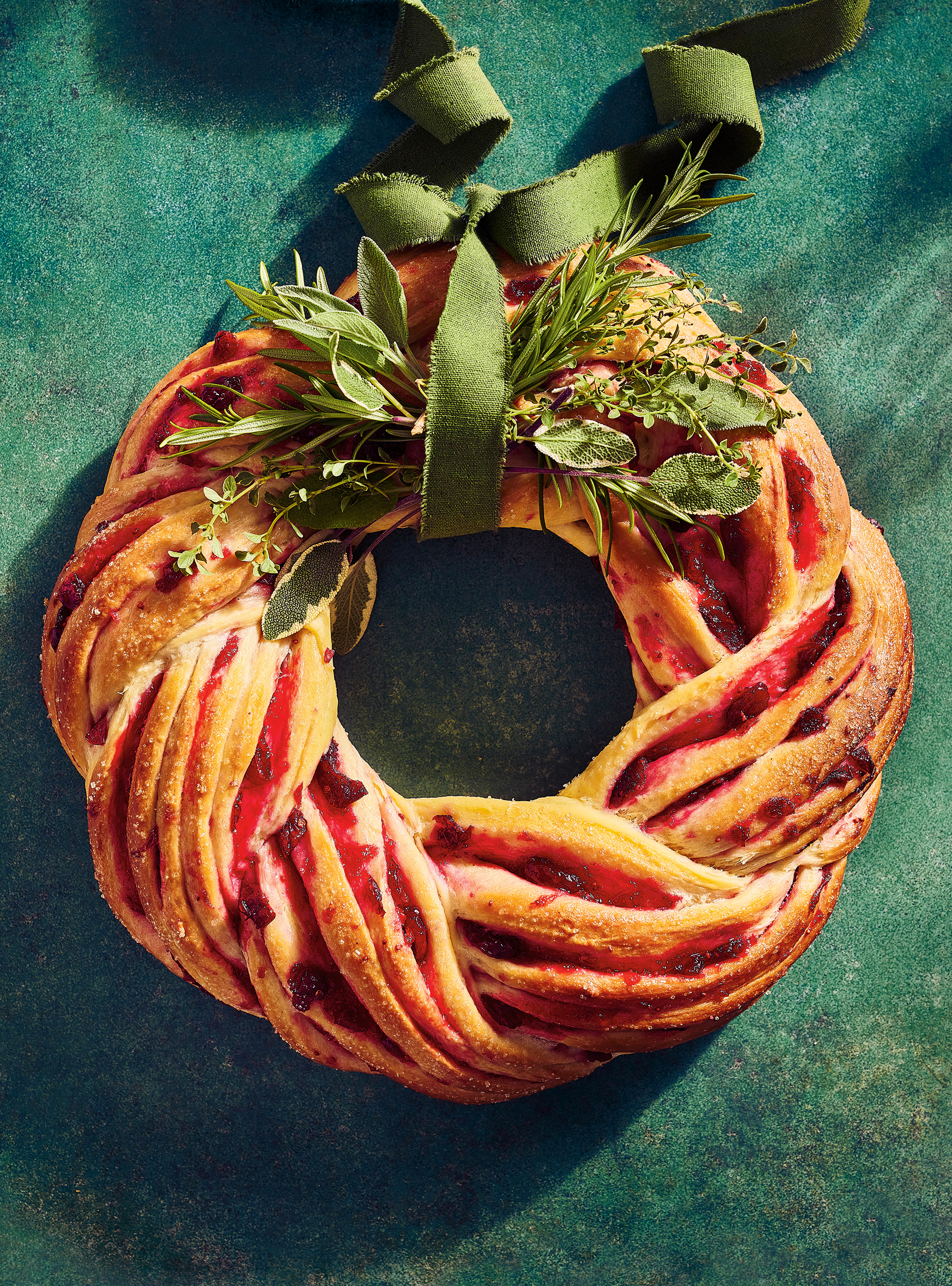 Cranberry-Cinnamon Brioche Wreath