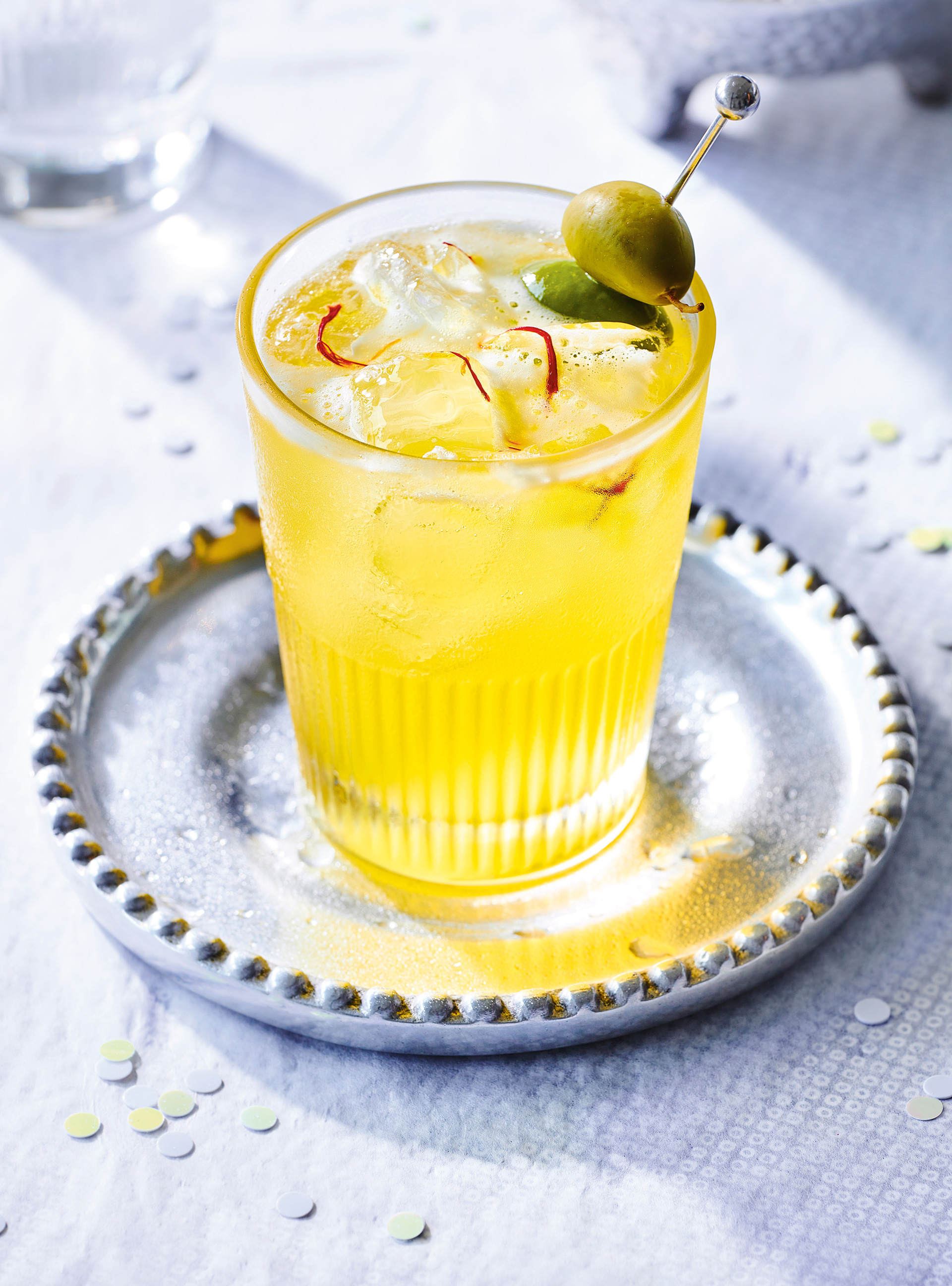 Honey, Lemon and Saffron Cocktail