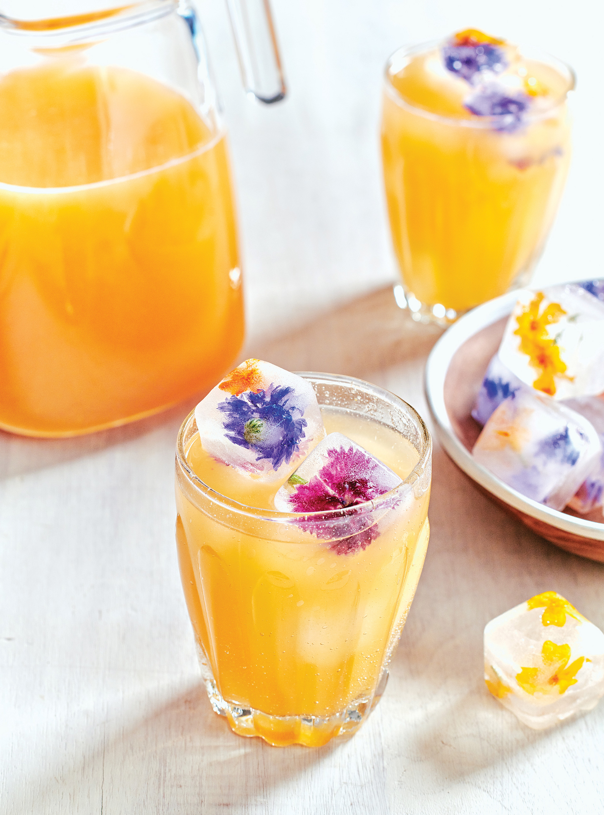 Peach and Camomile Lemonade