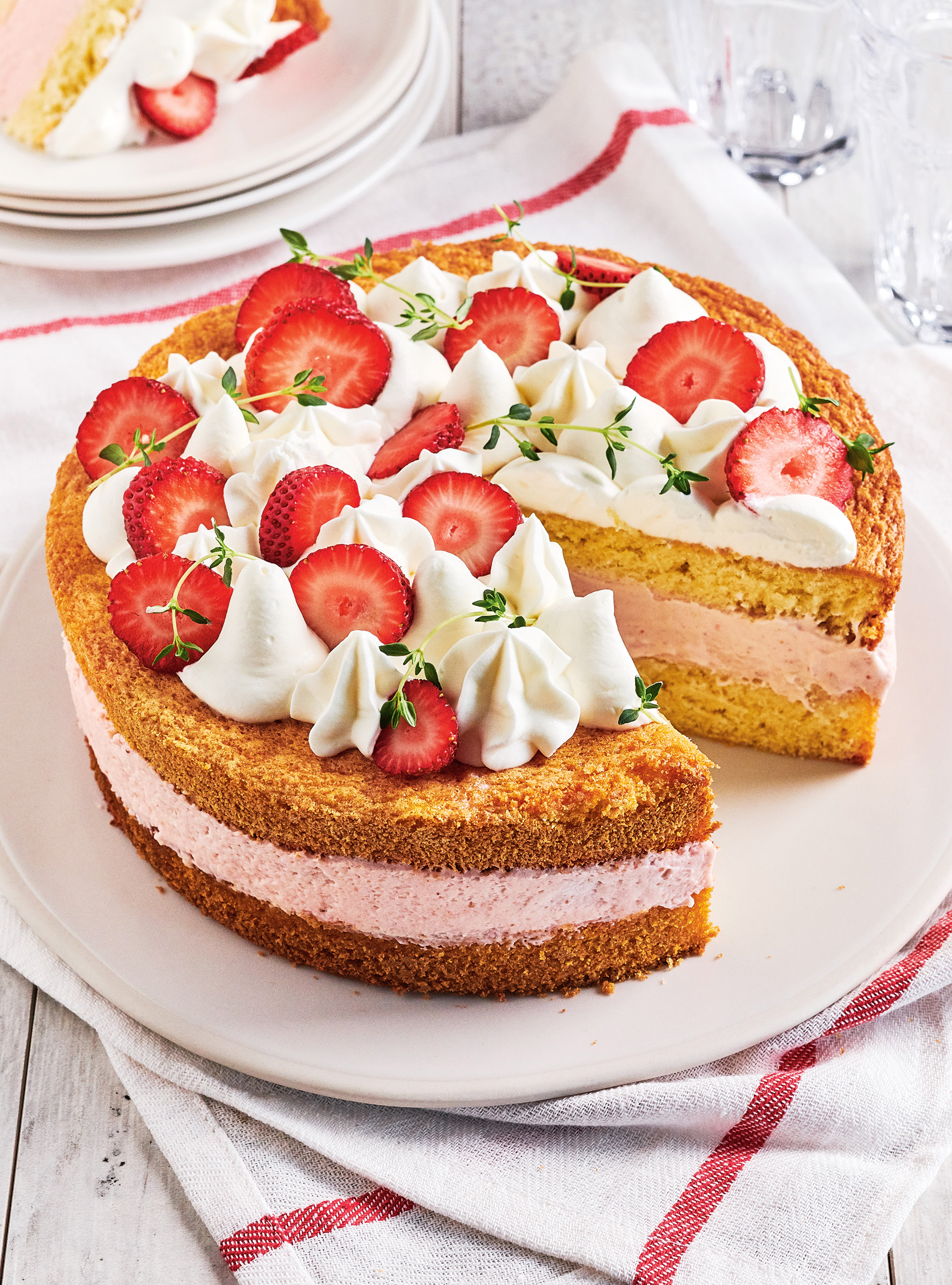 Gelatin-Free Strawberry Mousse Cake