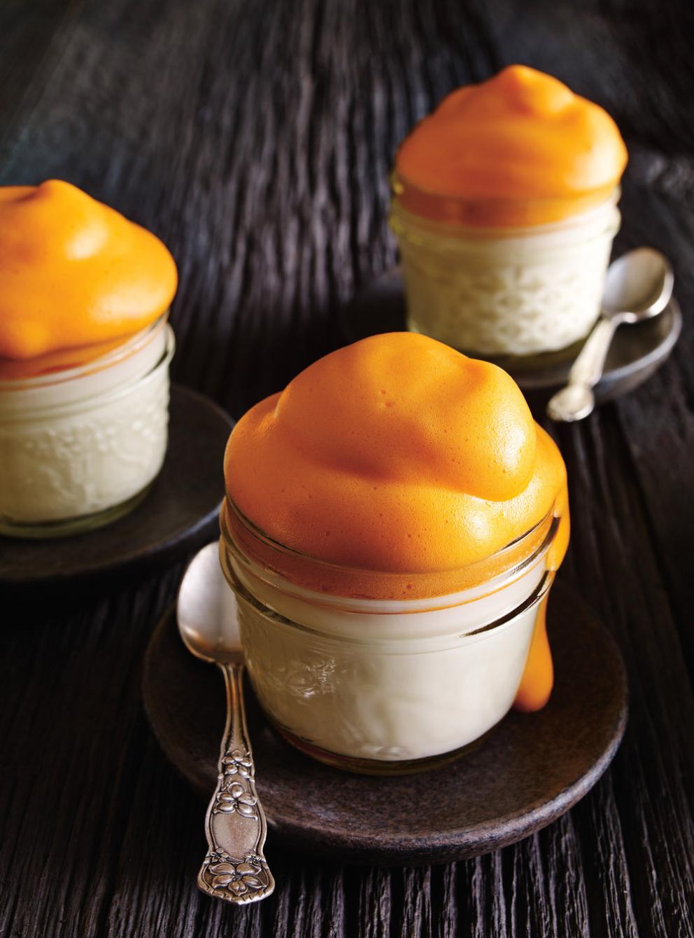 Lemon Panna Cotta with Orange Juice Mousse | RICARDO