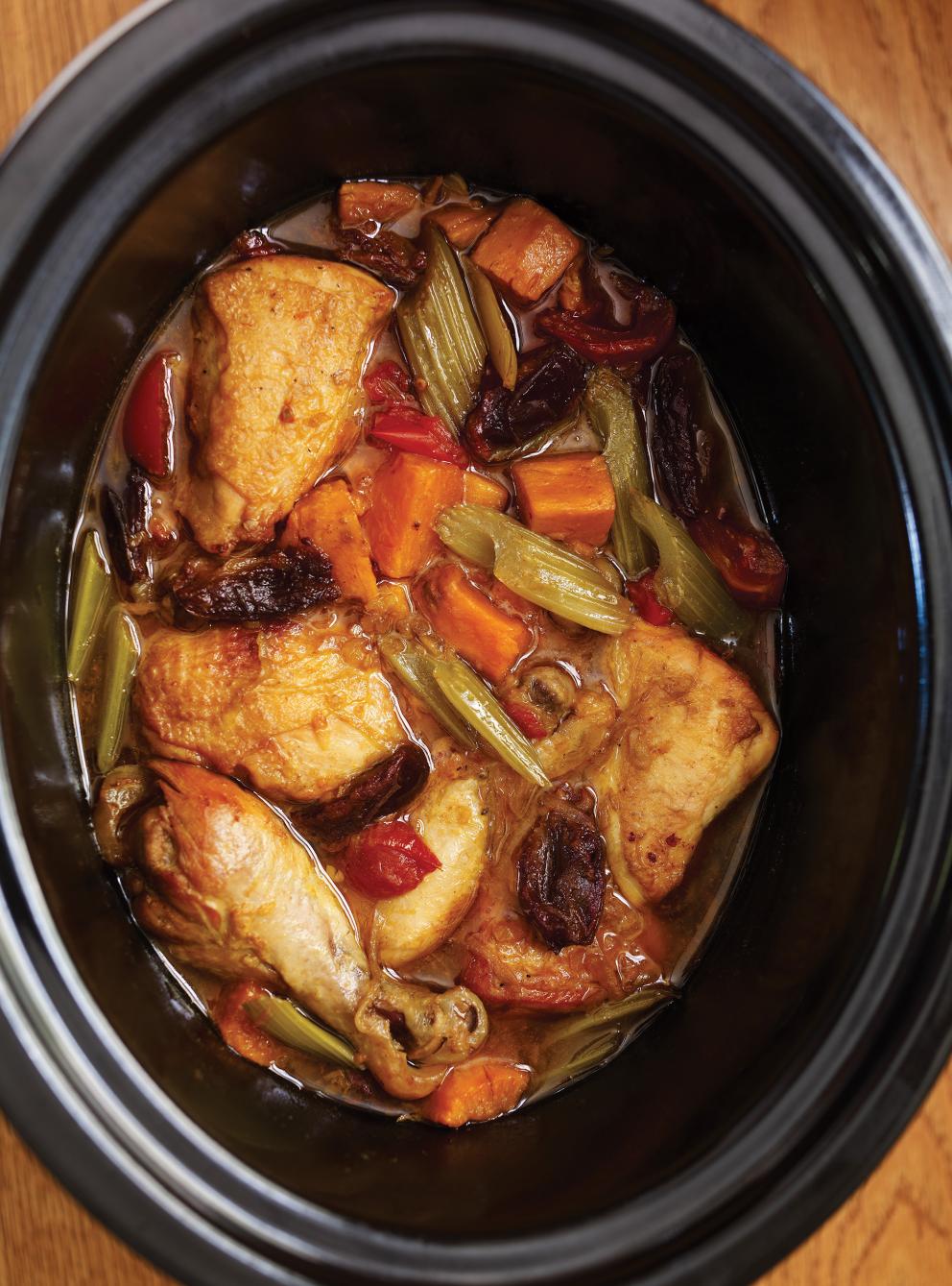 Tajine de poulet aux dattes et au citron RICARDO