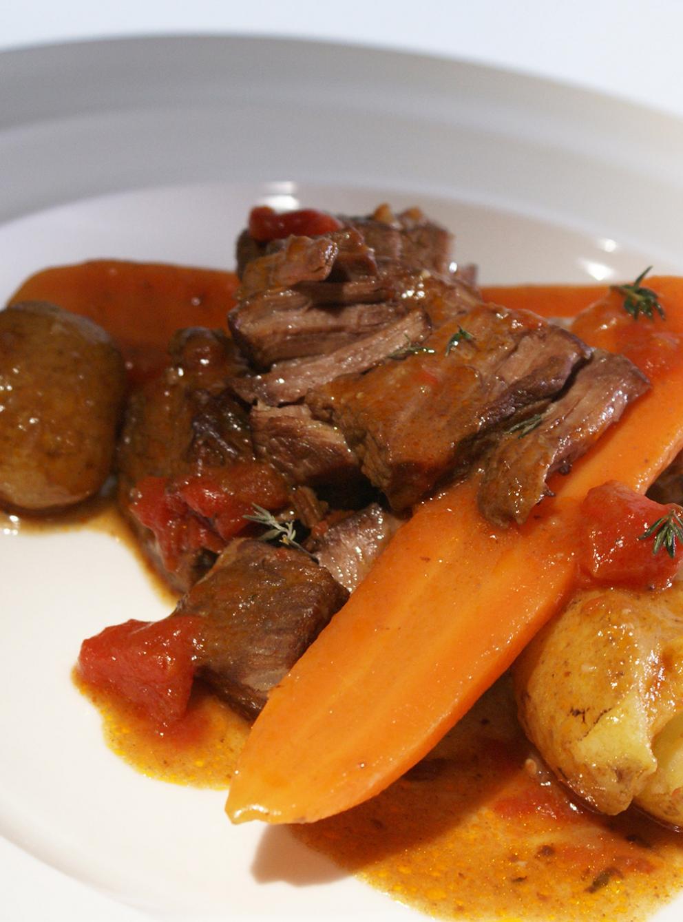 SlowCooked Beef with Red Wine RICARDO