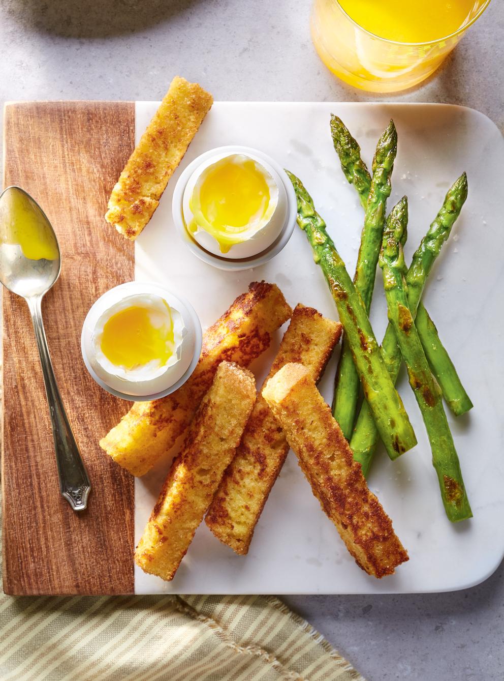 Toast Solider Soft-Boiled Eggs with French Toast “Soldiers” | RICARDO