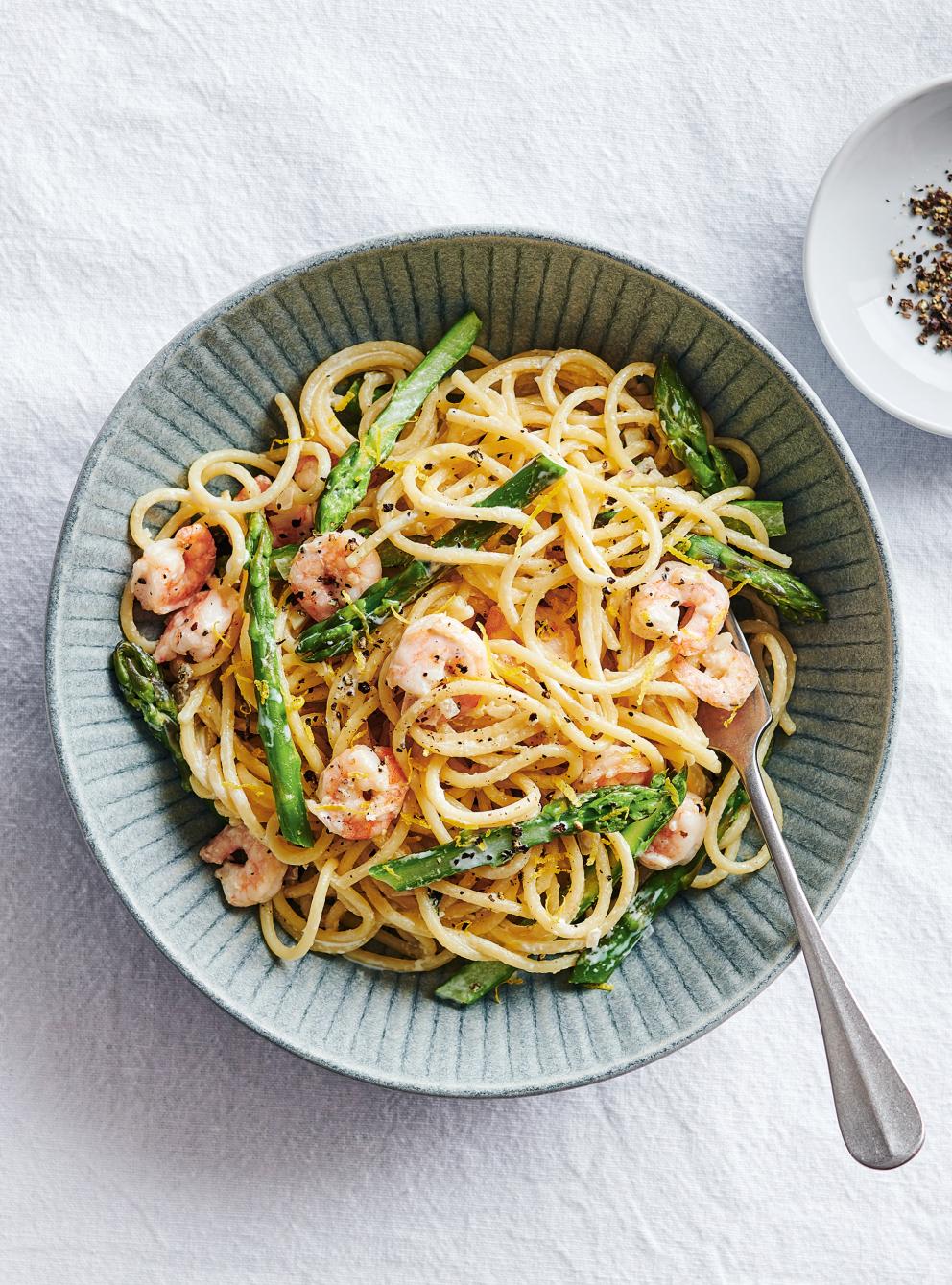 Spaghettis Aux Asperges Et Aux Crevettes Ricardo 