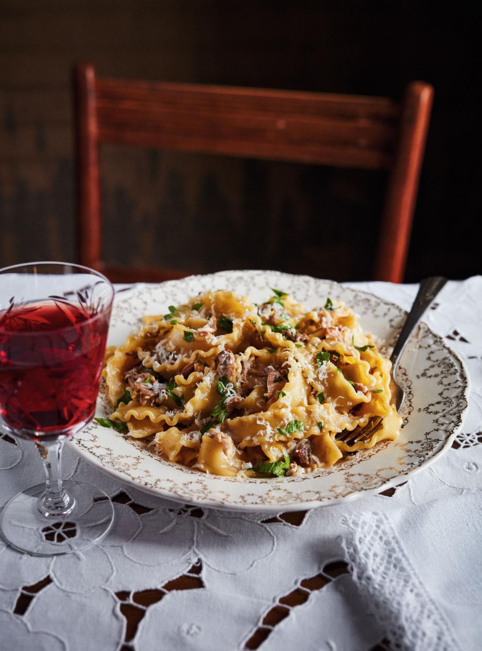 Mafaldine Pasta with Mushrooms and Braised Pork (Mafaldine al Sugo di ...