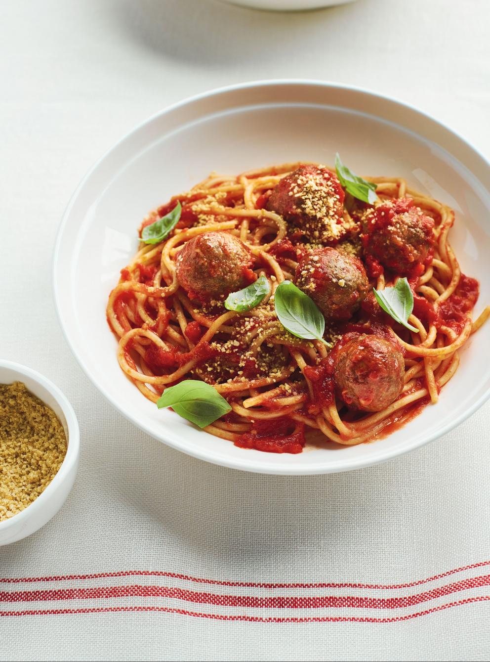 Spaghettis Aux Boulettes à L’aubergine Et à La Sauce Tomate | RICARDO