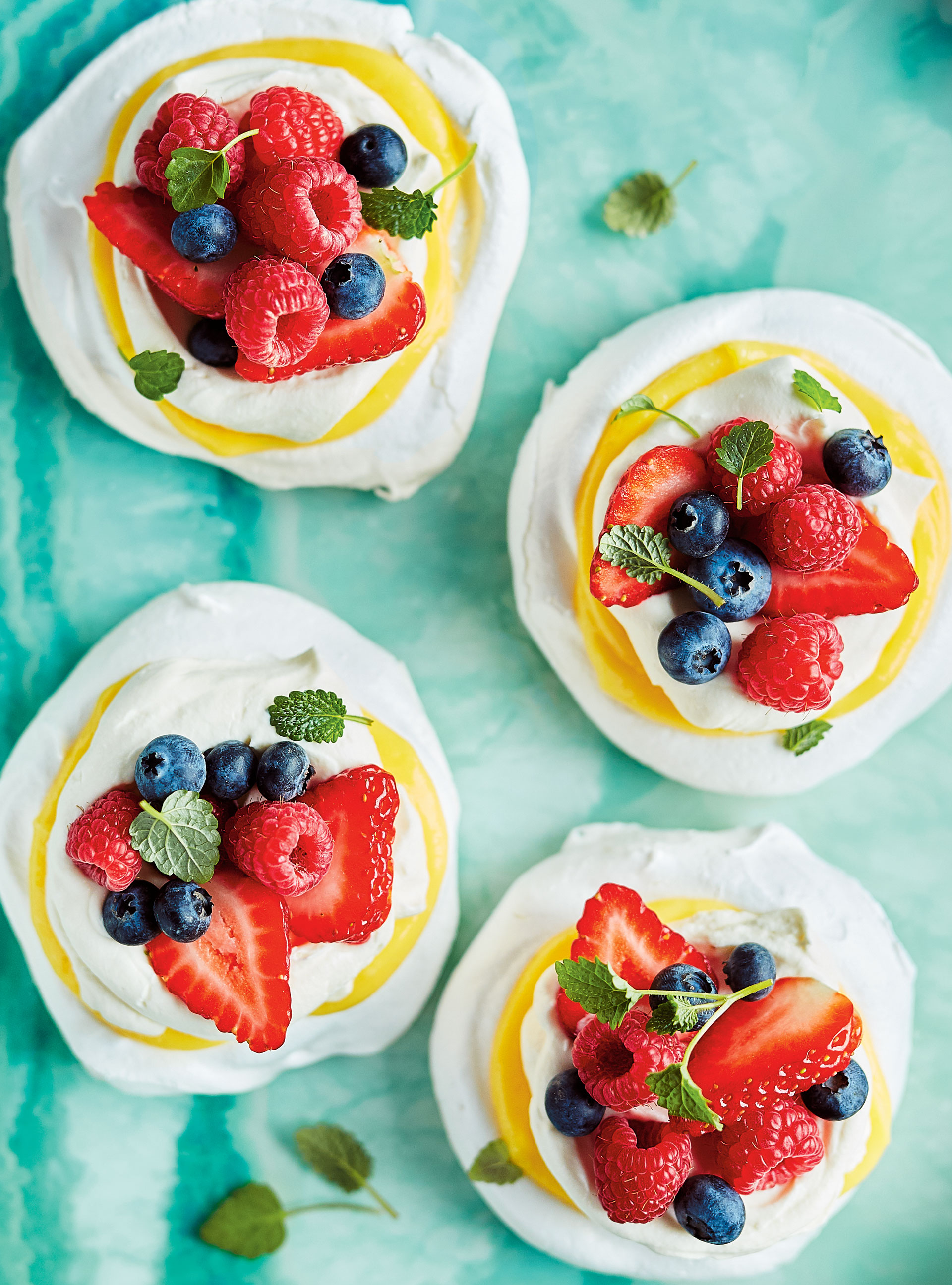 Pavlova with Berries and Lemon Curd (The Best)